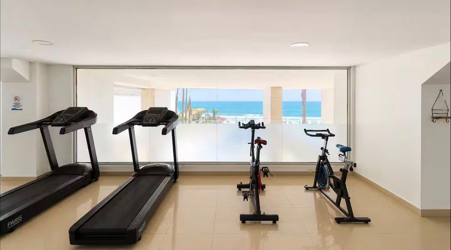 Piso 27 | Balcón con Vista al Mar 3