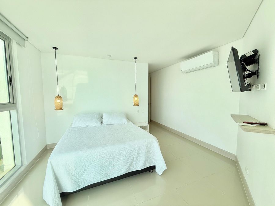 3BR -Modern Ocean View Condo 9 3