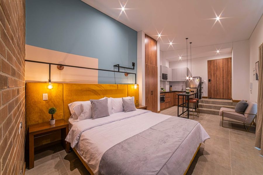 E202 • Estudio en el maravilloso y accesible a pie barrio de Centenario