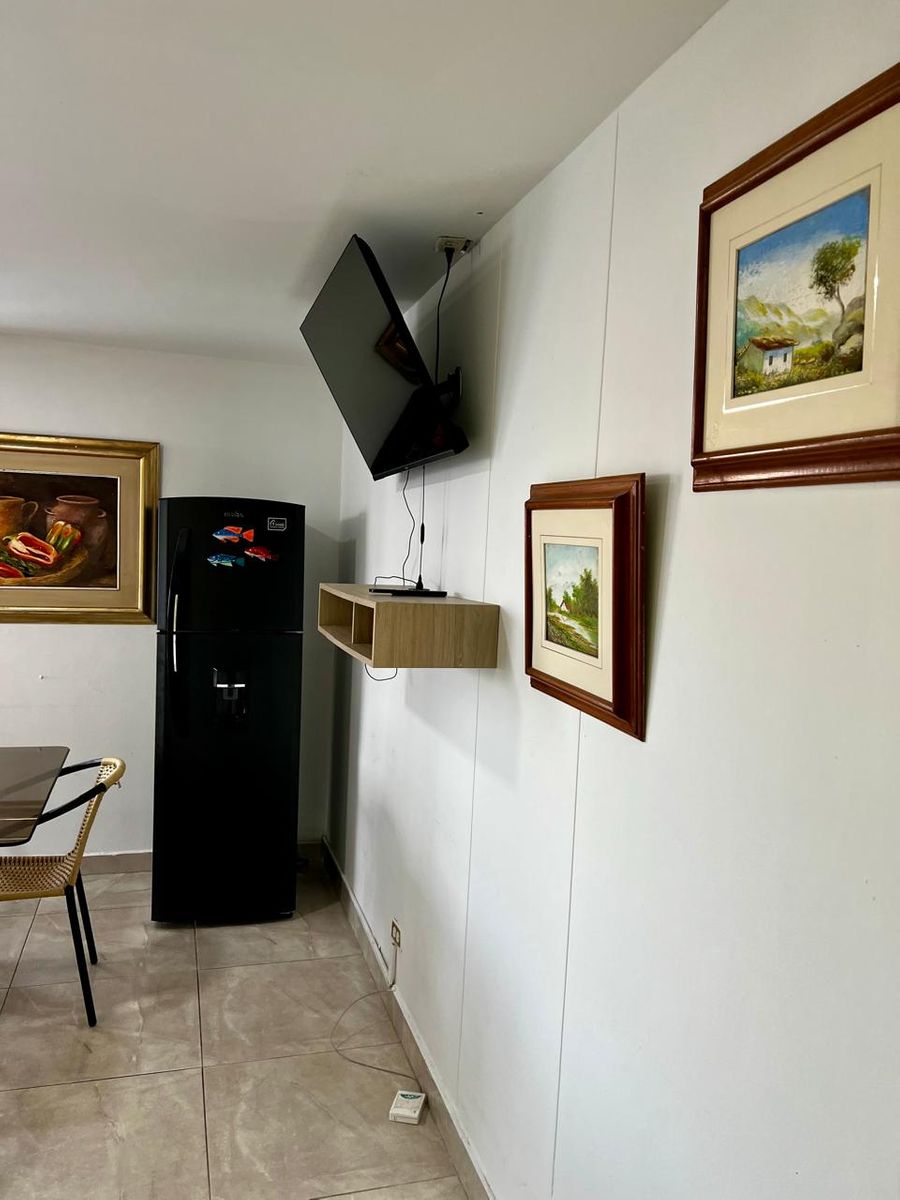 Apartamento de Dos Habitaciones con Balcón 2