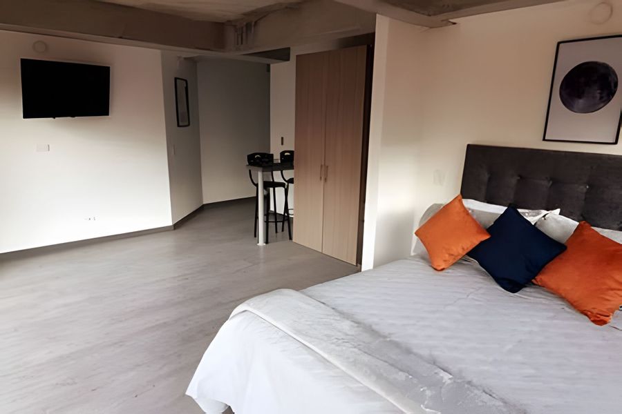 Estudio gran ubicacion con terraza 2