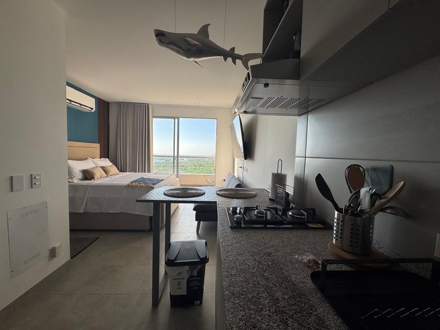 ApartaSuite Vista al Mar & Resort | atardecer 3