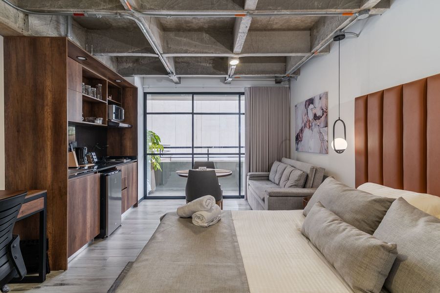|Ahead| Intimo Loft cerca del aeropuerto + parking 5