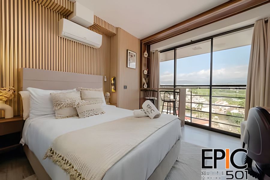 Epic Suite 501 Deluxe Aeropuerto 2