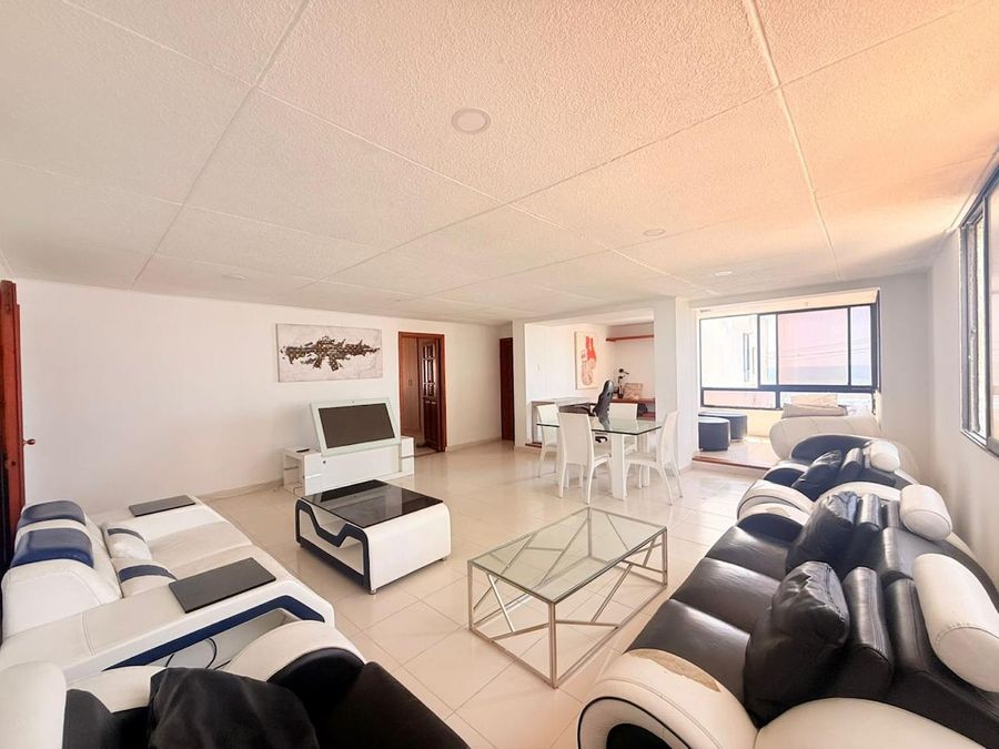 Habitación con cama king en Bocagrande 3