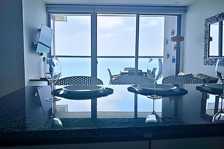 Luxury Escape: Sea, Comfort & Style 5