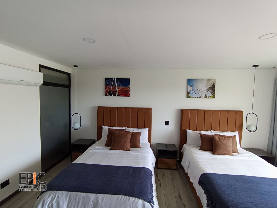 Epic Suite 510 Deluxe Airport 5