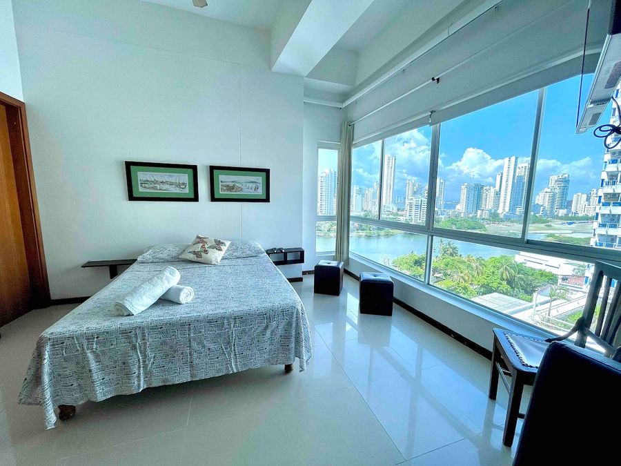 Apartaestudio con vista al lago y cerca a la playa 3