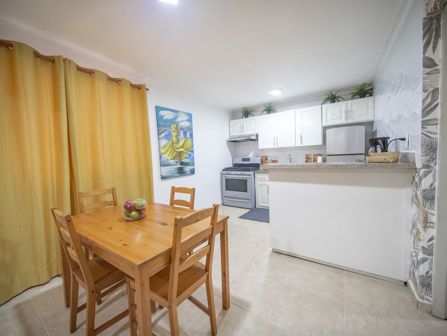 Departamento junto a la alberca en la zona de bares de Sosúa  5