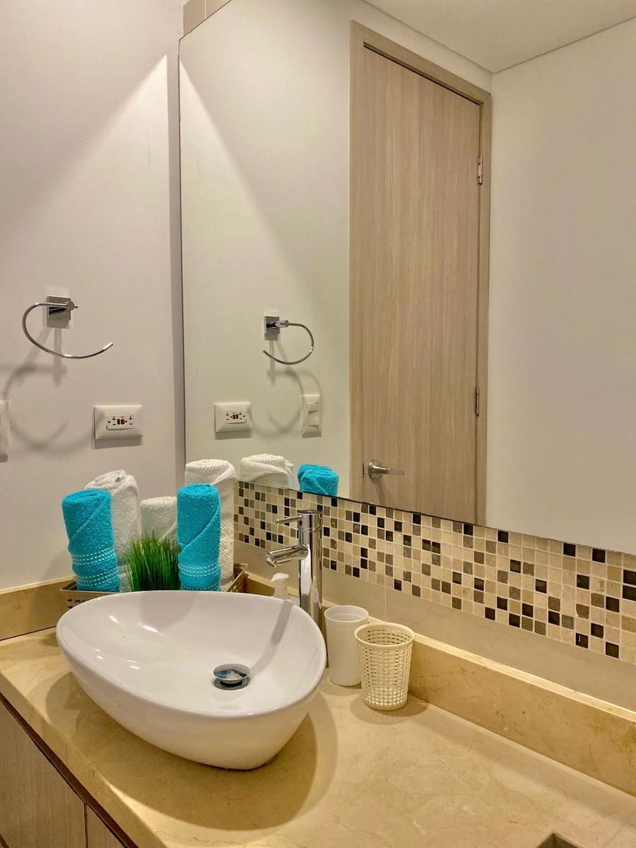 Apartamento de lujo con 3 habitaciones  2