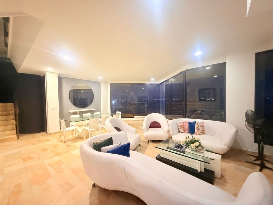 Lodging Apartamento Penthouse con Piscina 2