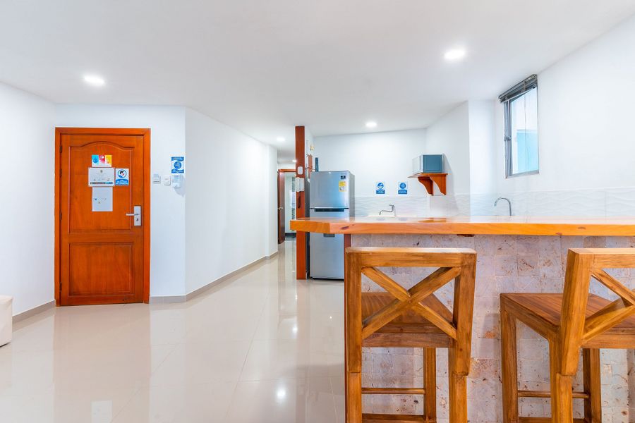 |Ahead| Panoramico 2BR @Laguito con Piscina y Balcón 4