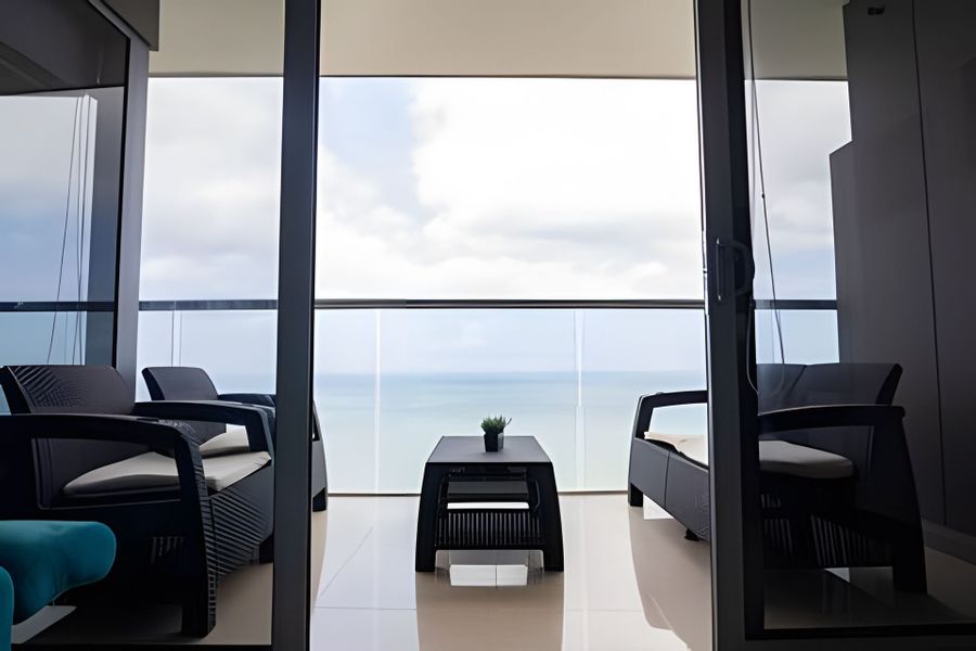 Espectacular Apto de 2 Hab en Piso 27-Morros City