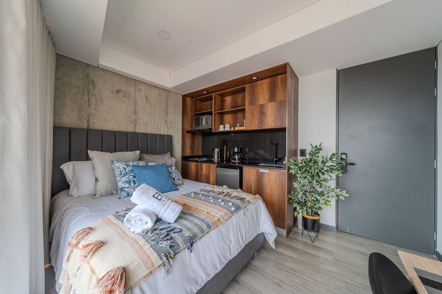 |Ahead| Sereno Loft cerca al aeropuerto + parking 4