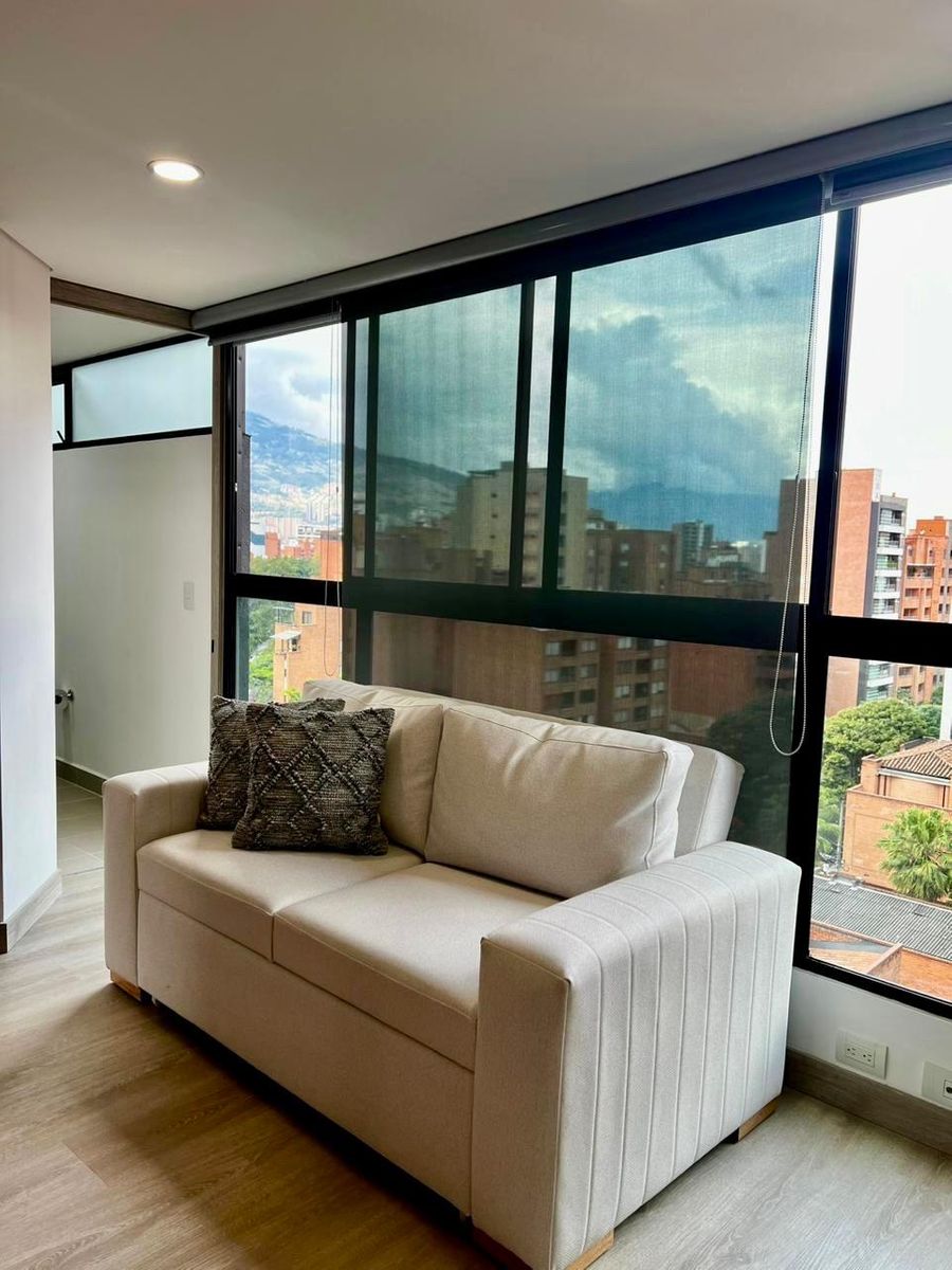 Apartamento 2 alcobas Laureles 4
