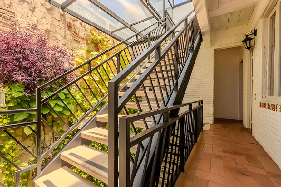 Casa de 5 Hab en la Ciudad Amurallada con Piscina 3