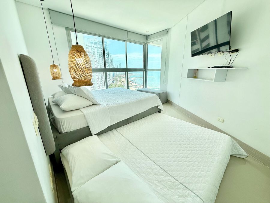 Apartamento en el piso 12 con vista al océano 2
