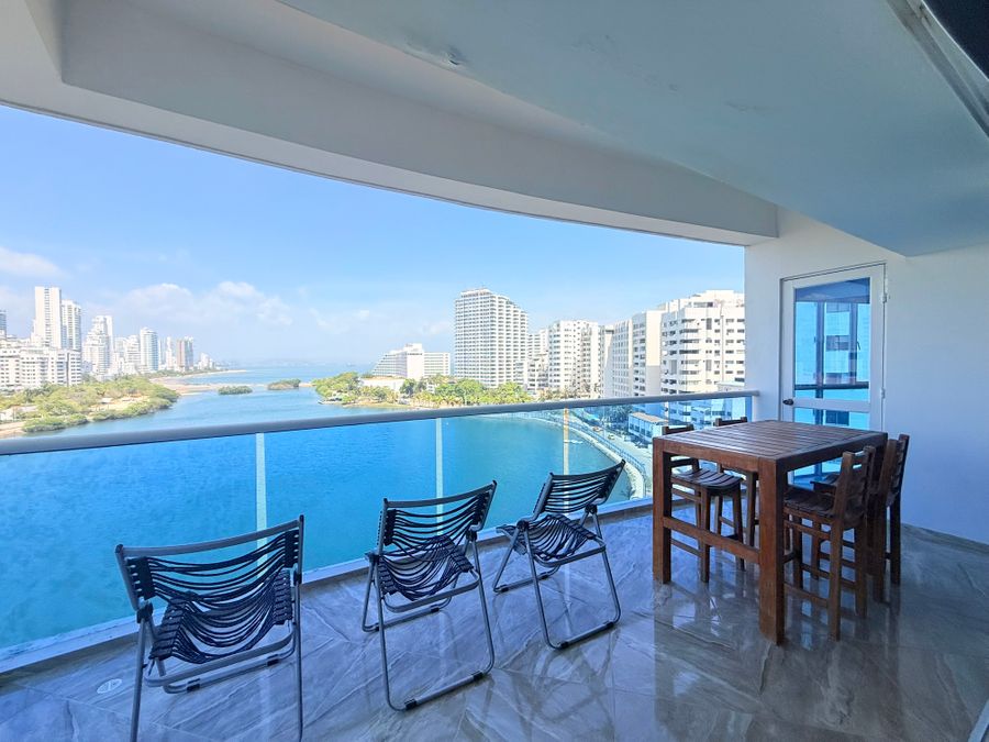 Apartamento en Poseidon Laguito para 6 personas 2