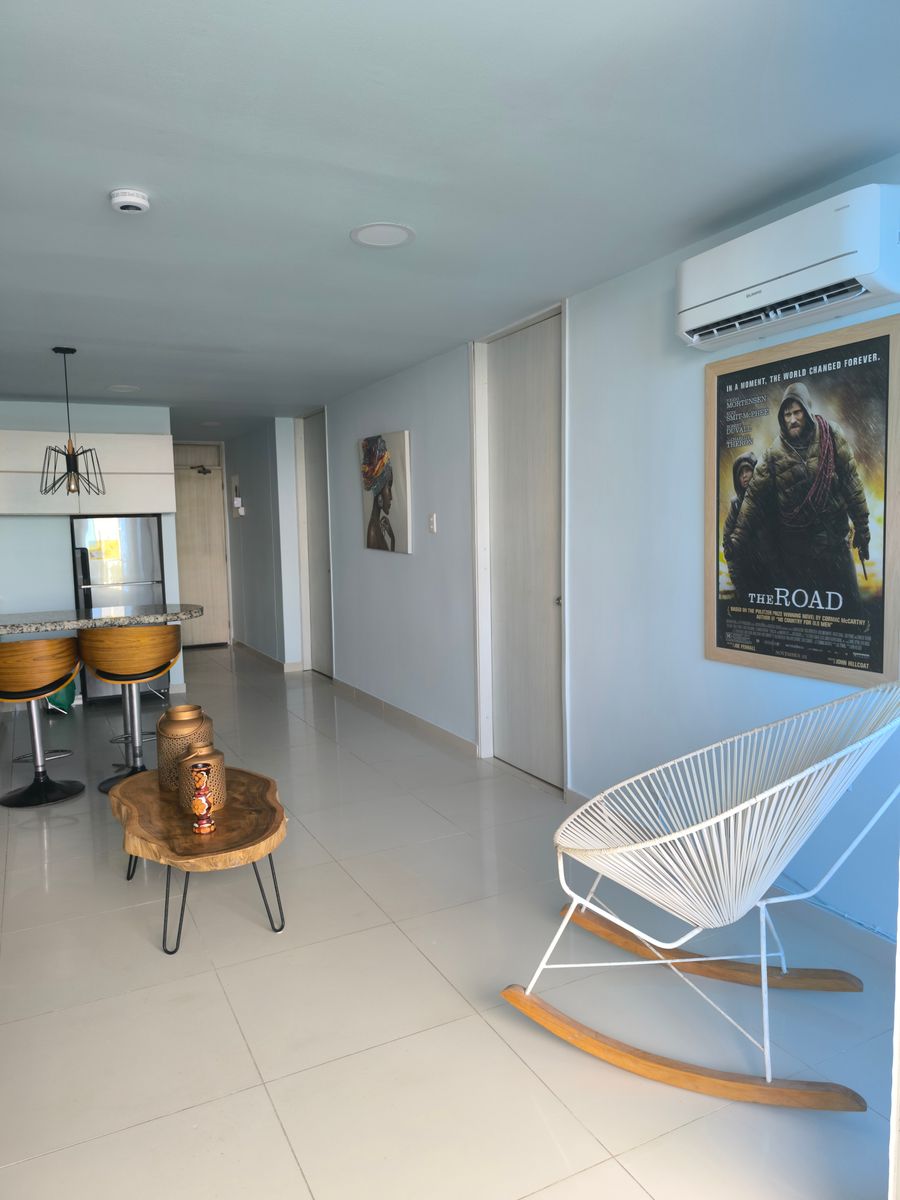 Apartamento 401 sencillo y acogedor El Laguito. 3