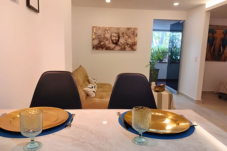 Apartstudio en corazón de C. Amurallada, Cama king 3