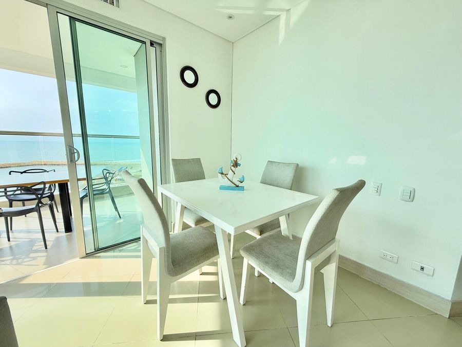 Moderno apartamento con vistas al mar piso 9 2