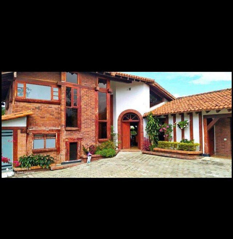 Hermosa Finca condominio Mónaco