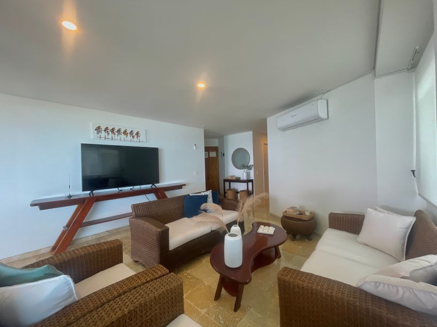 Hermoso Apartamento Amplio y Elegante Vista al Mar 3