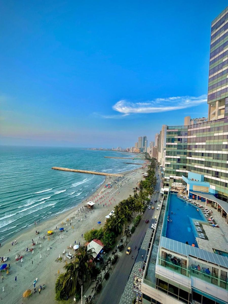 Hermoso 3 Habitaciones Palmetoo Beach