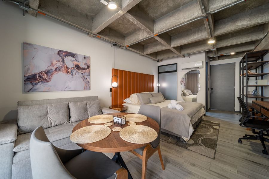 |Ahead| Intimo Loft cerca del aeropuerto + parking 3