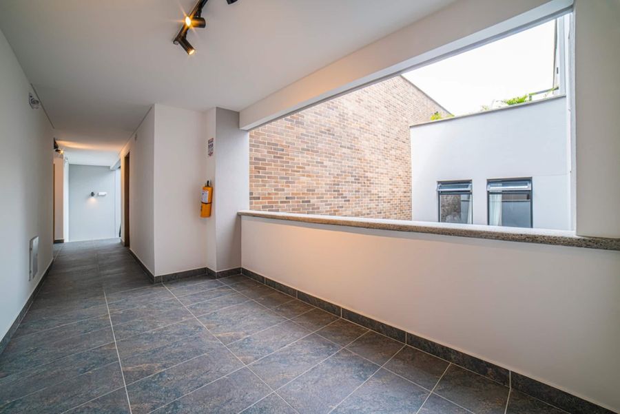 E202 • Estudio en el maravilloso y accesible a pie barrio de Centenario 5