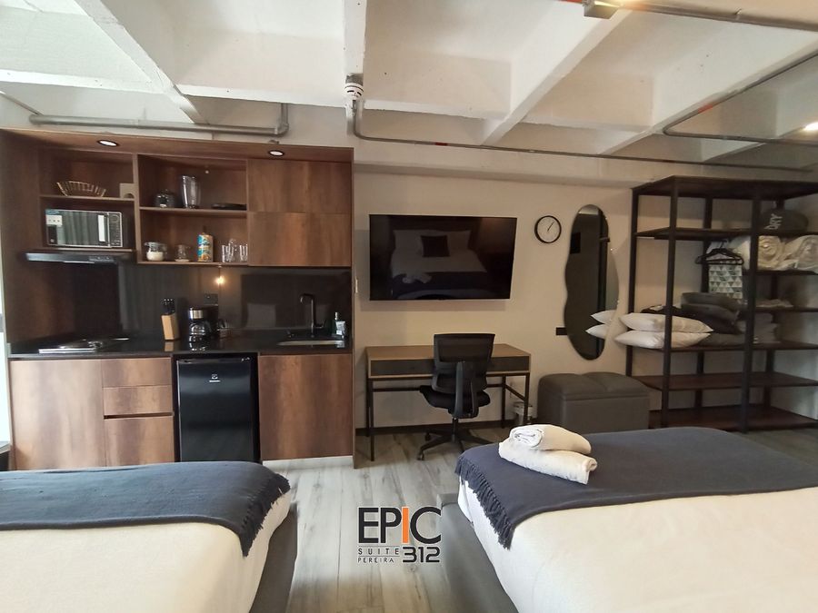 Epic Suite 312 Twin Fam Deluxe Airport 3