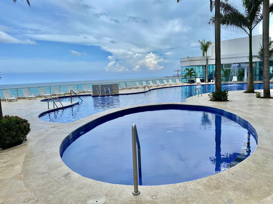 Espectacular Apartamento Bocagrande Frente al Mar 2