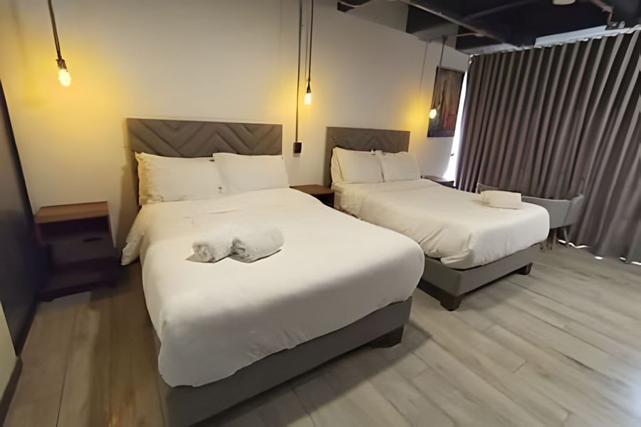 Epic Suite 208 Fam Loft Deluxe 4P 5