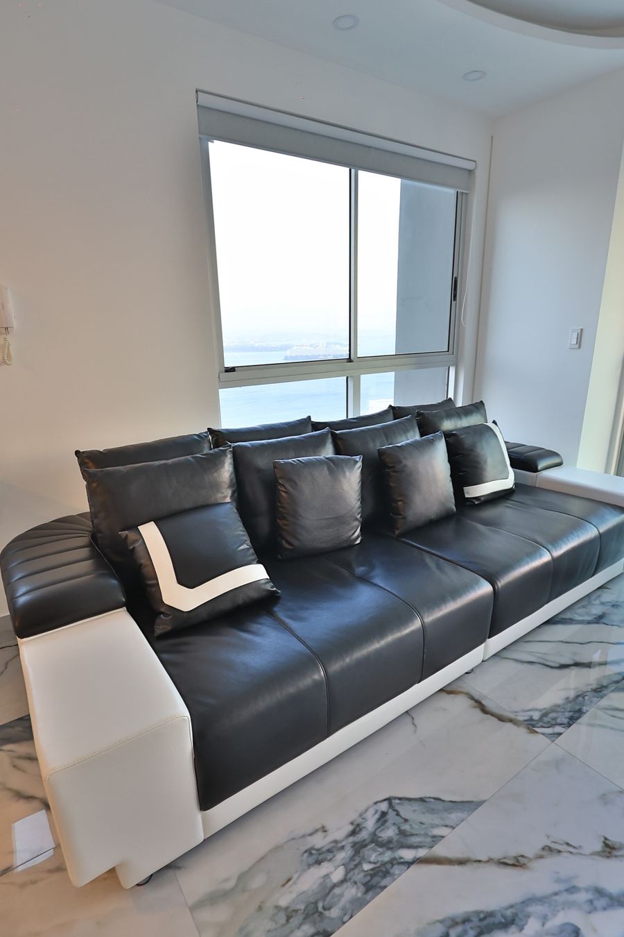 The YinYang Suite-Guest Friendly Adults Only 5