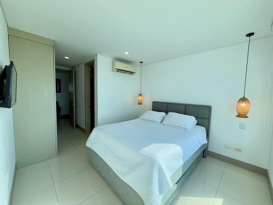 Apartamento 3br con vista al mar 4