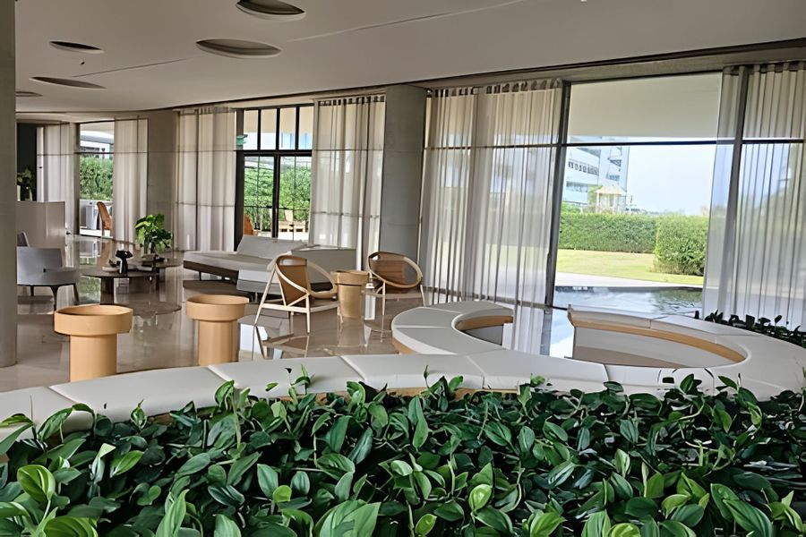 Lujoso Apto con Piscina y Terraza Privada 5