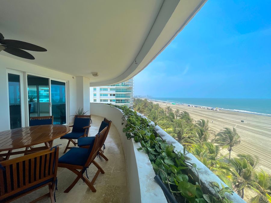 Hermoso Apartamento Amplio y Elegante Vista al Mar