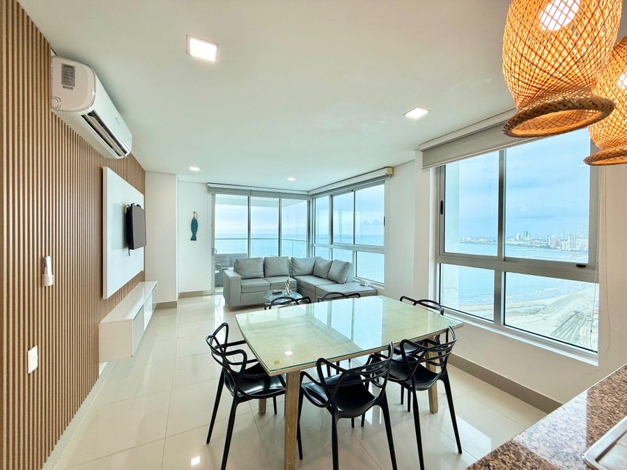 Apartamento de 3 Habitaciones Vista al Mar 2201 2