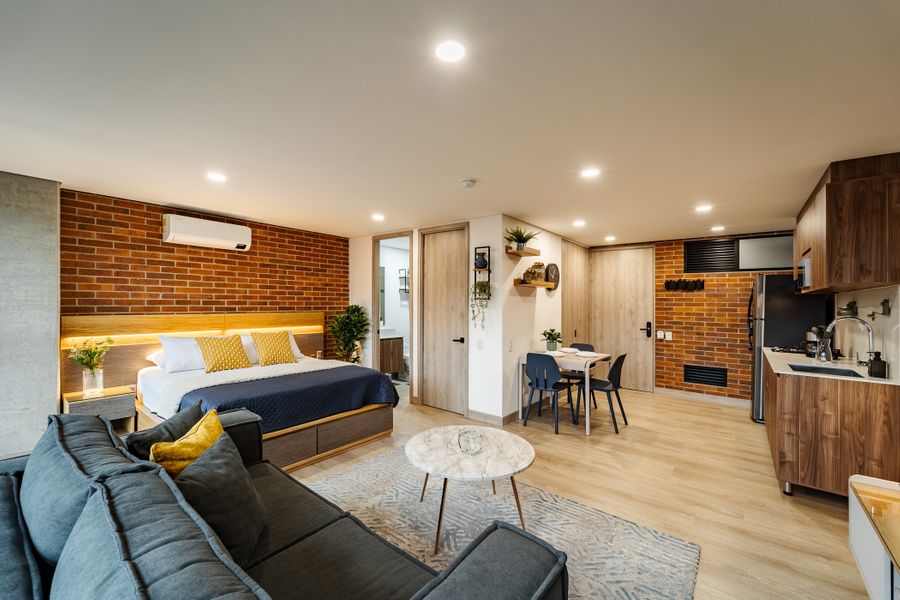 Aparta Estudio (Loft) en Laureles 5