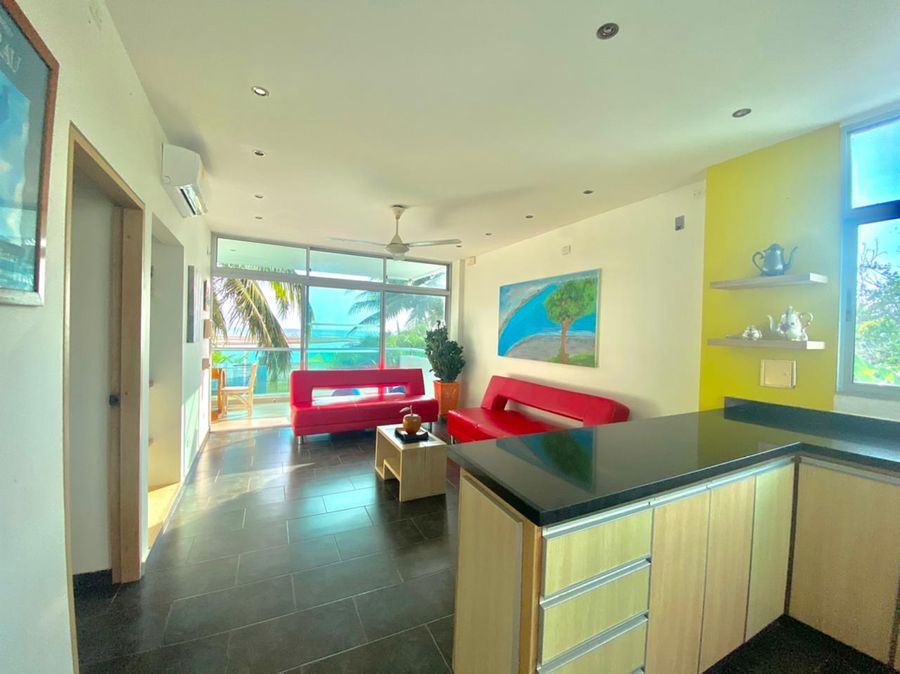 Hermosa Casa de Playa con Piscina 2