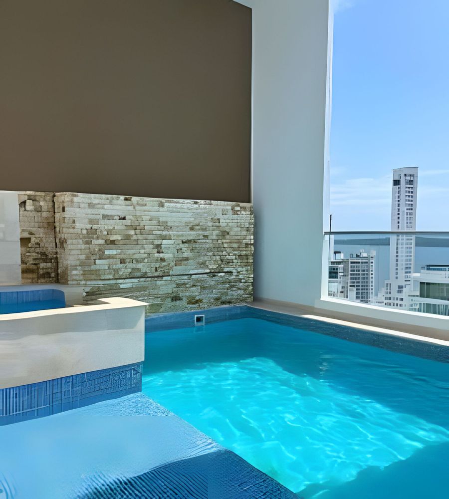 Charming Loft near the Beach 4
