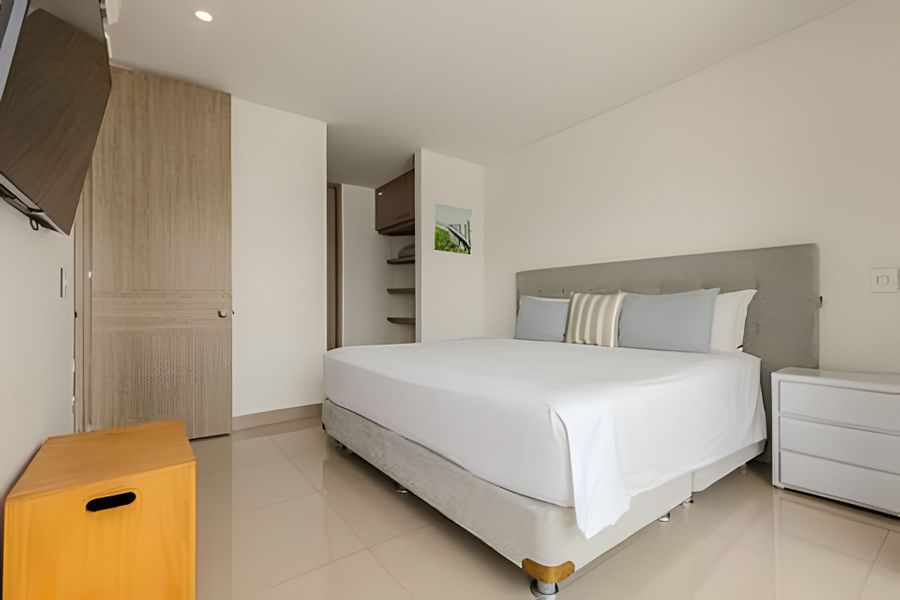 16th Floor Infinitum 1 Bedroom Apt 2