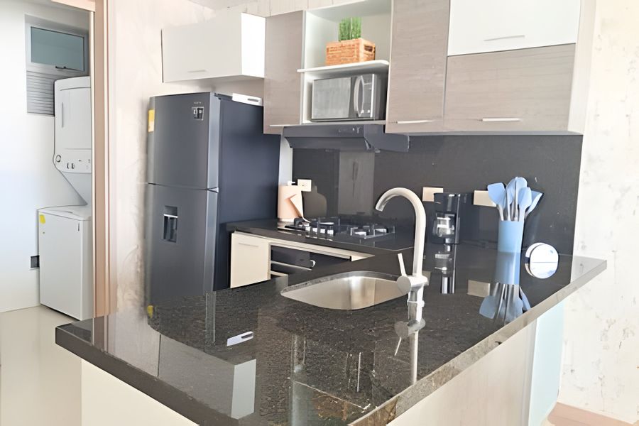 Recién Remodelado | 2 Suites + Vista Espectacular 3
