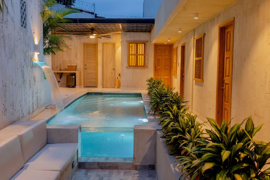 Cala del Sol | Pool·Full Staff·Bilingual Concierge