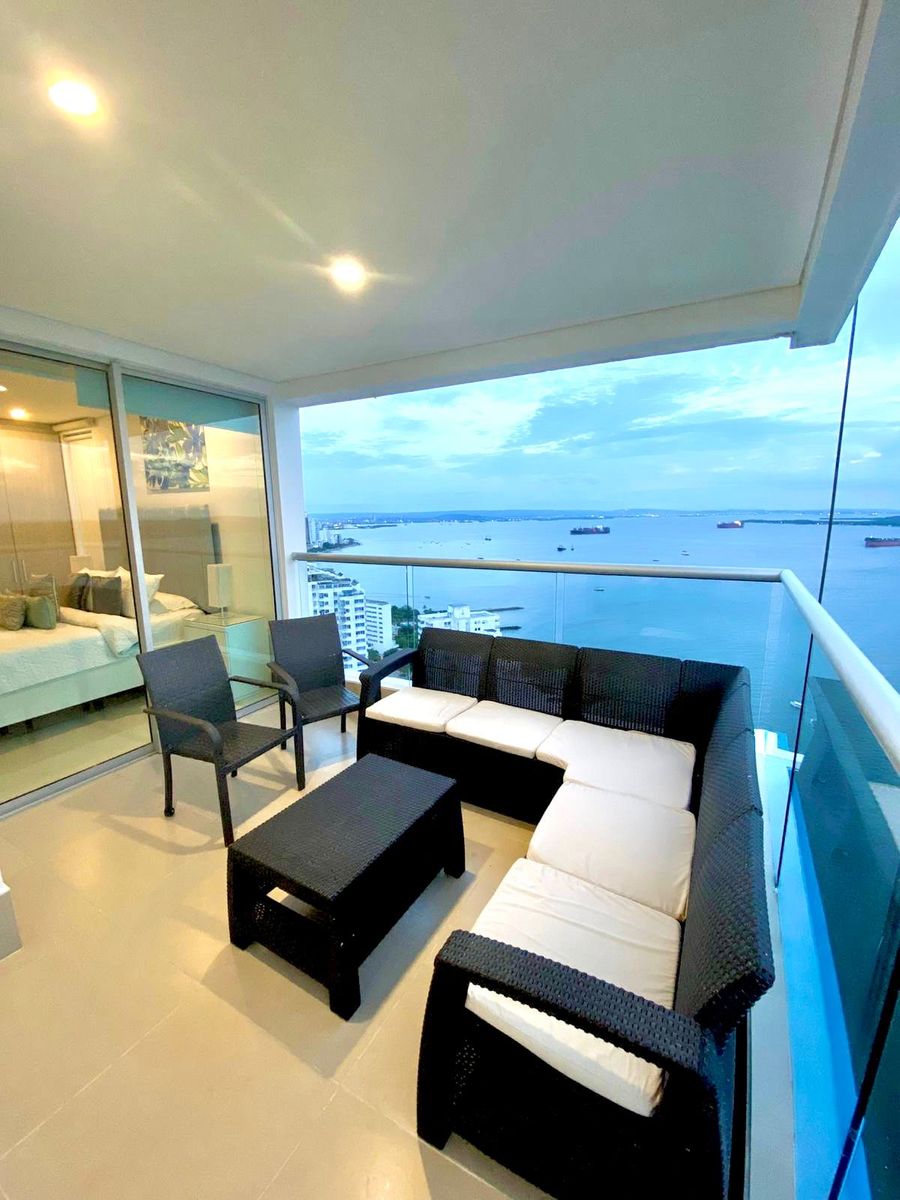 Apartamento de lujo con 3 habitaciones  3