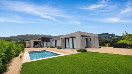 Casa en Maitencillo para 10 personas con piscina