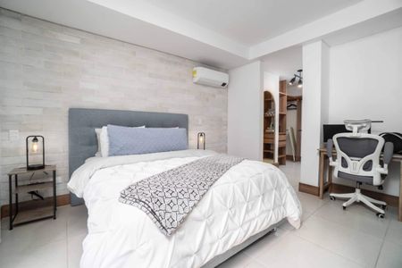 H702 • Balcón increíble • Piscina y gimnasio • Cerca de Granada