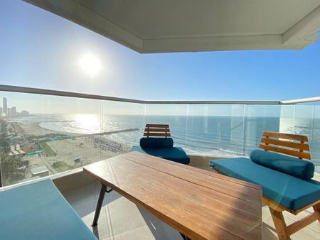 Apartamento en el piso 12 con vista al océano