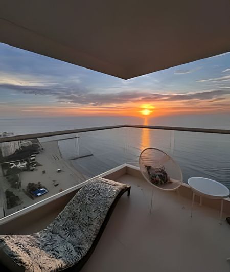 Espectacular apt en el piso 29 en Palmetto Beach