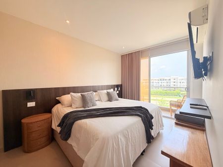Descanso premium con balcón amplio en Baía Kristal